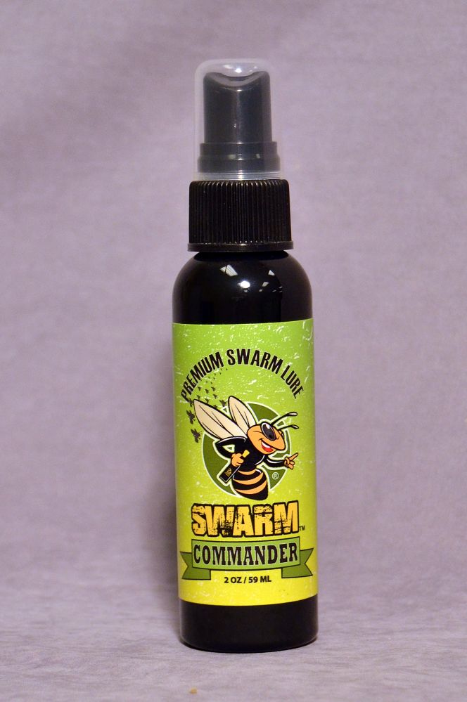 Blythewood Bee Company Swarm Commander Premium Swarm Lure